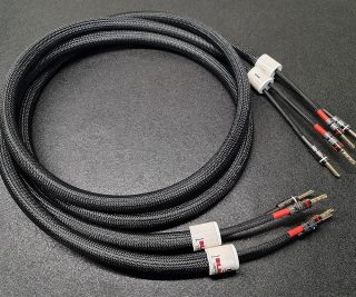 Hydra Black X v.3 hangfalkábel